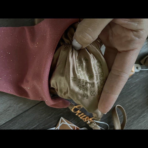 💔SOLD💔 Bikini Crush Swimwear - Picture 5 of 9